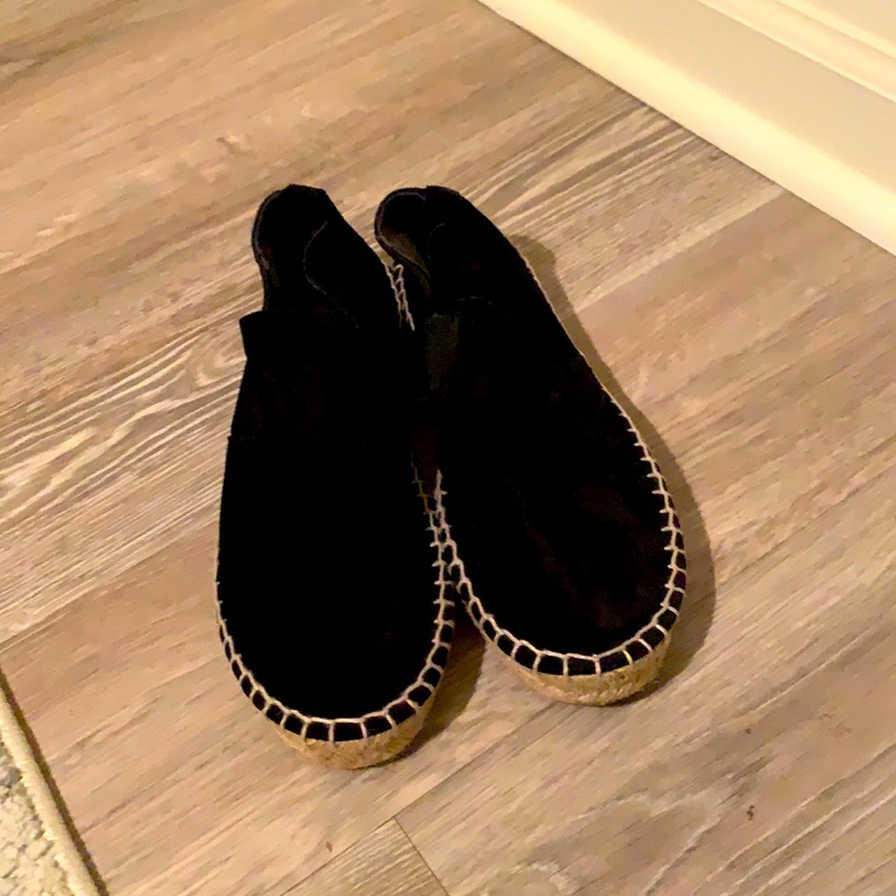 Vince espadrilles. Black. Size 9. Never worn